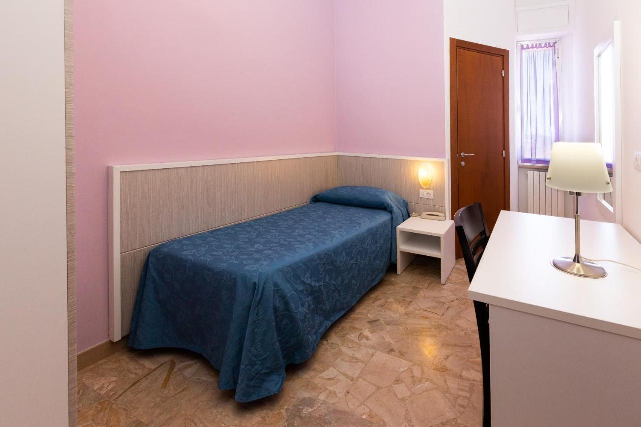 Hotel Belvedere Porto SantʼElpidio Esterno foto