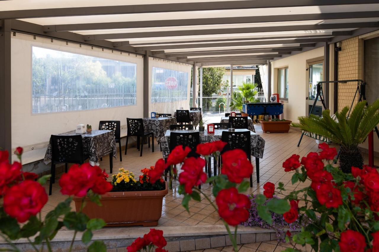 Hotel Belvedere Porto SantʼElpidio Esterno foto
